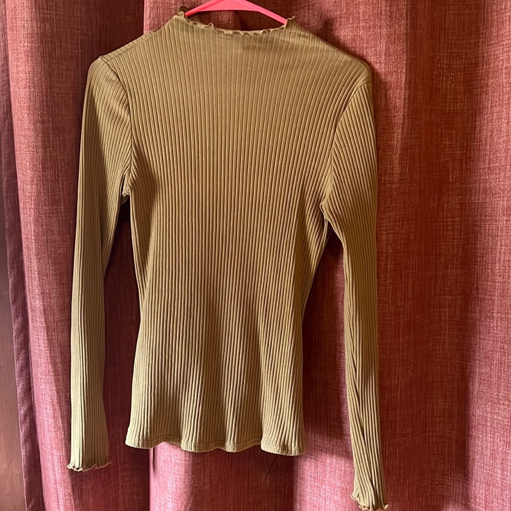 Long sleeve mustard yellow size small frill collar/sleeve shirt.